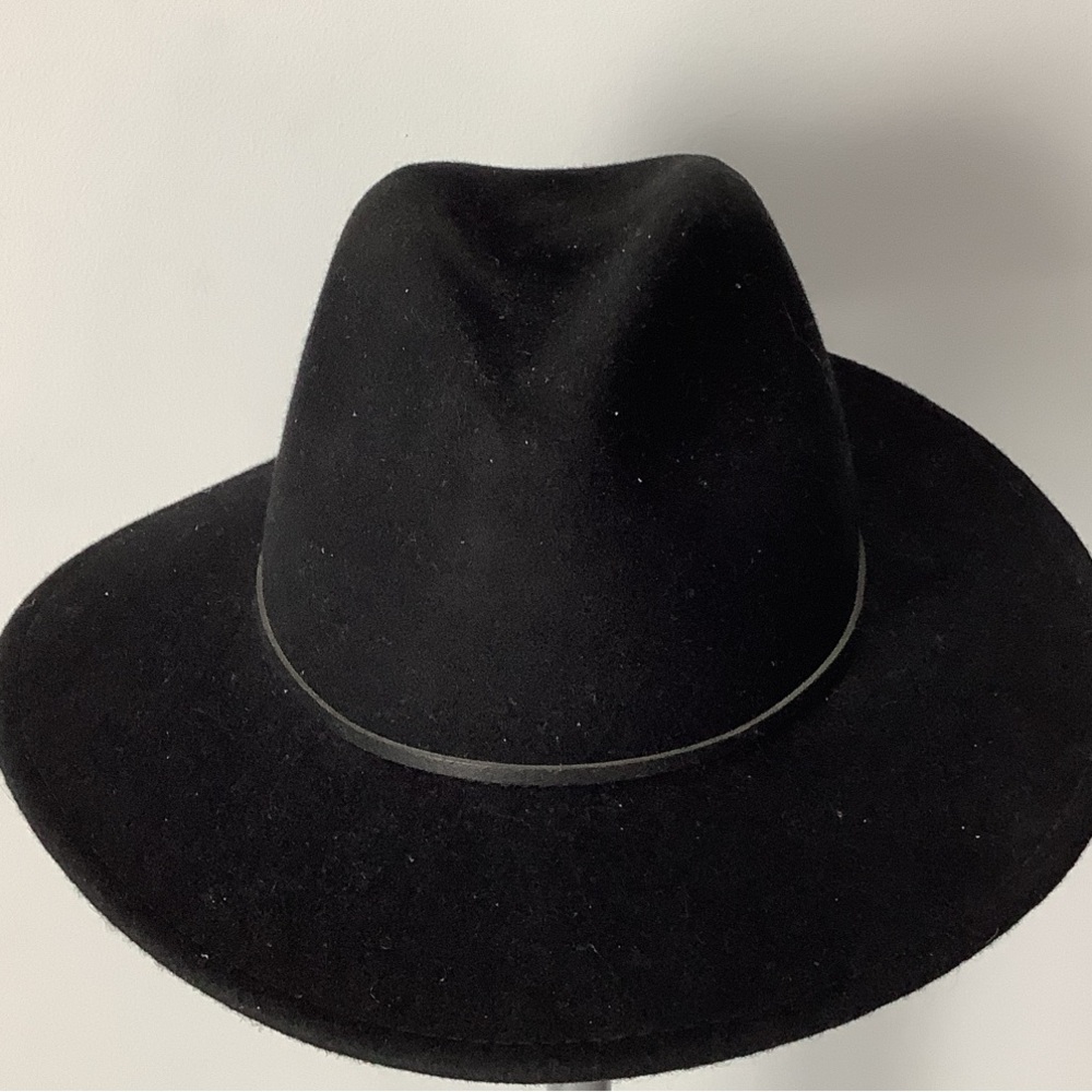 ARITZIA||Auxiliary Wool Hat. M/L - Picture 2 of 9